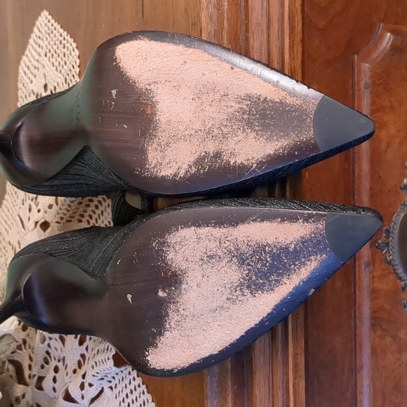 Stuart Weitzman Shimmer Thread Heel Sz. 9 - Picture 6 of 10